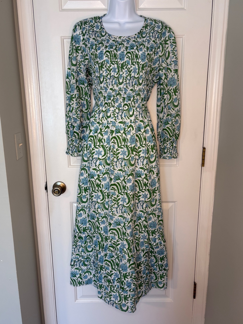 Tuckernuck Pink City Prints Exclusive Vintage Jungle Isabel Smocked Dress Large